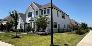 1451 Maplewood Drive Gallery 2