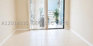 900 Saint Charles Pl Gallery 6