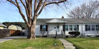 2 Blocks from the river!! Gallery 1