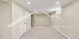 Spacious Home with Central AC and Washer/Dryer Gallery 25