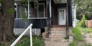 Spacious 4-Bedroom Single-Family Home in Peoria – 1,349 Sq Ft, Available Now Gallery 1