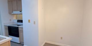 2BR/2BATH Great School Zones! Available Summer 2026 Gallery 18