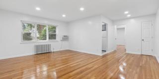 245 Passaic Ave Gallery 4