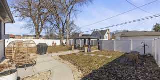 9525 Parkside Avenue Gallery 24