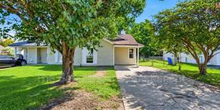 5230-B Scarsdale Drive 5230-B Scarsdale Drive Gallery 1