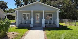 4015 5th Street Gallery 1