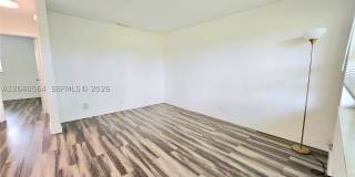5180 NE 6th Ave Gallery 3