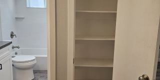 813 North RIverside Drive - A Gallery 15