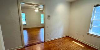 2BR/2BR Near Law School - Available Early August! Gallery 22