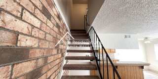 Charming 2 bedroom 1 bathroom Apartment! Gallery 8