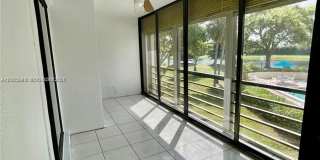 2320 S Cypress Bend Dr Gallery 20