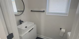 1639 North Hilton Street Gallery 5