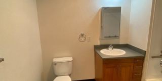 Miley Gardens at Eastmont - 55+ Senior Affordable Gallery 13