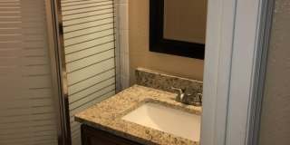**MOVE-IN SPECIAL 50% OFF MOVE-IN MONTH!!!!** **BEAUTIFUL 3br/2ba TOWNHOME (ELLIOTT & ARIZONA AVE)** Gallery 10