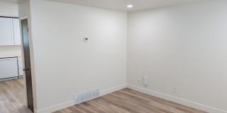 4 Bedroom 1.5 Bath Twin-Home Gallery 5