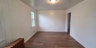 4 bedroom 1 bathroom apartment for rent in Clairton PA Gallery 21