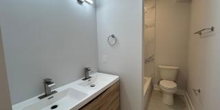 2205 North Franklin Street - 2 Gallery 18
