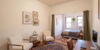 185 Fourth Avenue Gallery 1