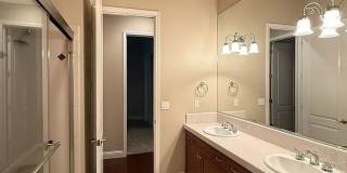 Spacious Luxury Home in Prestigious Country Club Community Gallery 9