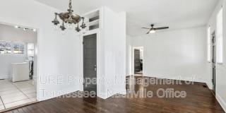1309 Jones Street Gallery 13