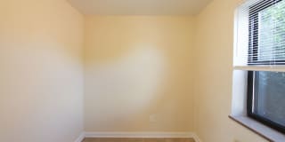 Normandy Apartments Gallery 76