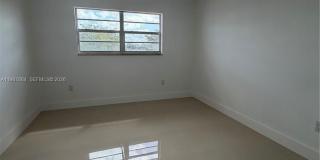 1550 W 7th Ct Gallery 7