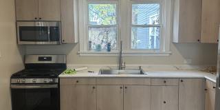 4118 N Western Ave Gallery 1