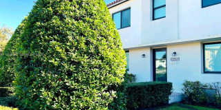 4204 SW 14 St Gallery 1