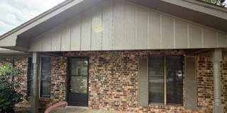 107 willow Lane Gallery 1