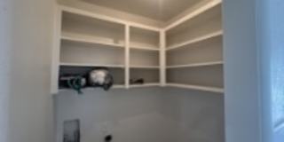 2809 Elgin Avenue Gallery 10