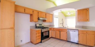 36805 Alder Street Gallery 5