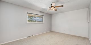 Updated 2BD Townhome | Private Patio | Community Amen Gallery 20