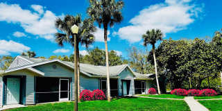 Aqua Bay Gallery 13