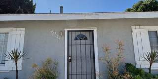 OCEAN BEACH - Spacious 2 bedroom with bonus room/office property close to OB Park & More! Gallery 2