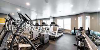 Peloton Apartments Gallery 25