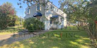 2 bedroom apartment in Park Hill!! Gallery 1