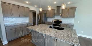 5943 S Iris Lane Gallery 4
