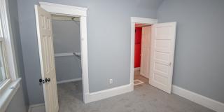 Newly Renovated 4BR/2BA - 1215 E 113th St Gallery 10