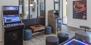 Mercato Grove Gallery 19