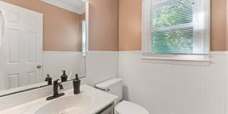 170 West Court Gallery 14