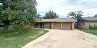 3 Bed 2 Bathroom For Rent Gallery 1