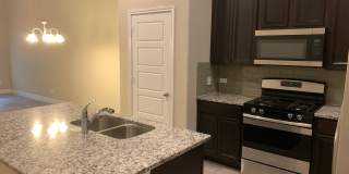 2 Weeks free rent / 3/2/2 Duplex / Walk to Historic Gruene / Fridge / Gas Cooking / Fenced in yard / CISD Gallery 6