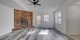 721 W 31st Terrace Gallery 4