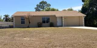 3 bedroom 2 bath 1 Car Garage Single Family Home Gallery 1