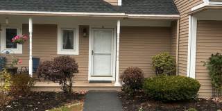 Spacious 2BR/1.5BA w/ Loft Available Now!!! - Partially Furnished Winter Rental Gallery 1