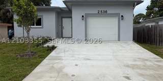2536 NW 9th Ct Gallery 1