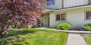3 Bedroom End Unit Condo in Bozeman Gallery 1
