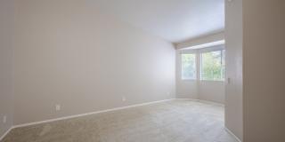 Harbor Pointe Apartments Gallery 36