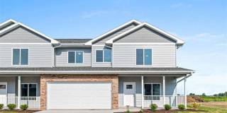 Beautiful Townhome in an Excellent location! Gallery 1