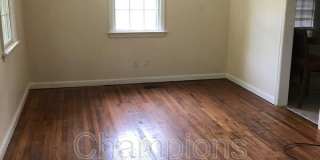 2834 Mimosa St Gallery 3